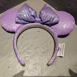 Disney Minnie Mouse Ears Irisdescent Lavender Purple and Sequins Headband